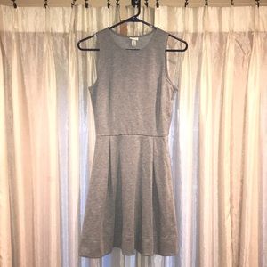Sporty grey mini dress